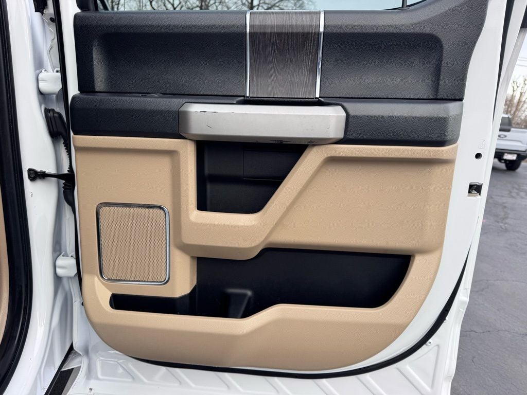 2021 Ford F-250SD Lariat