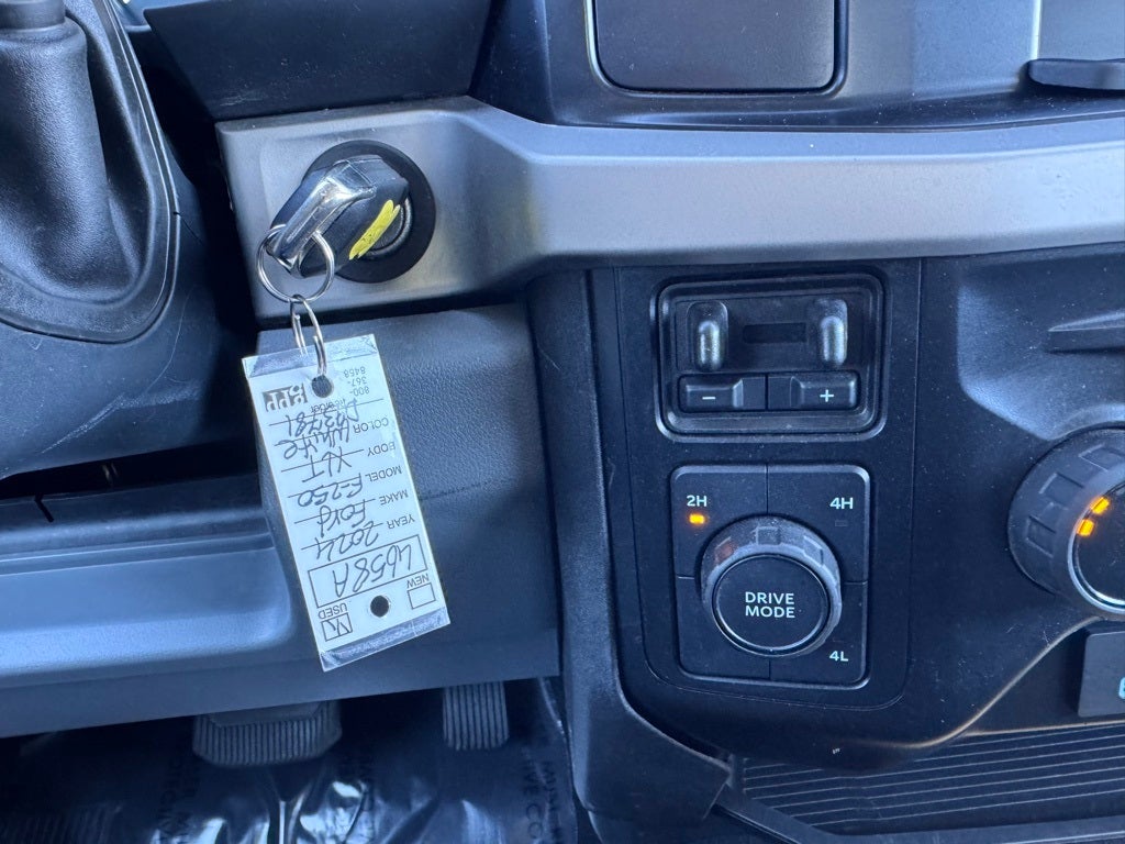 2024 Ford F-250SD XLT