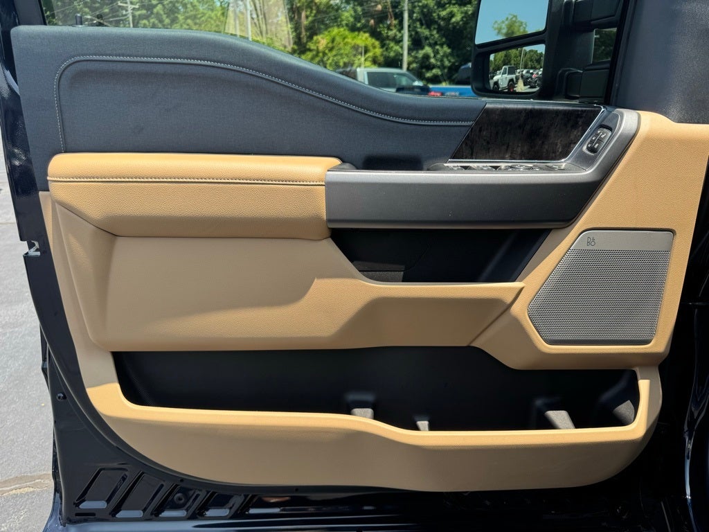 2025 Ford F-250SD Lariat