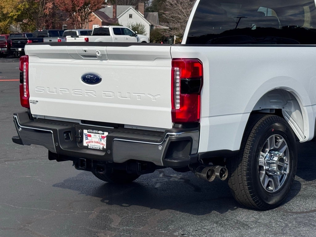 2026 Ford F-350SD Lariat