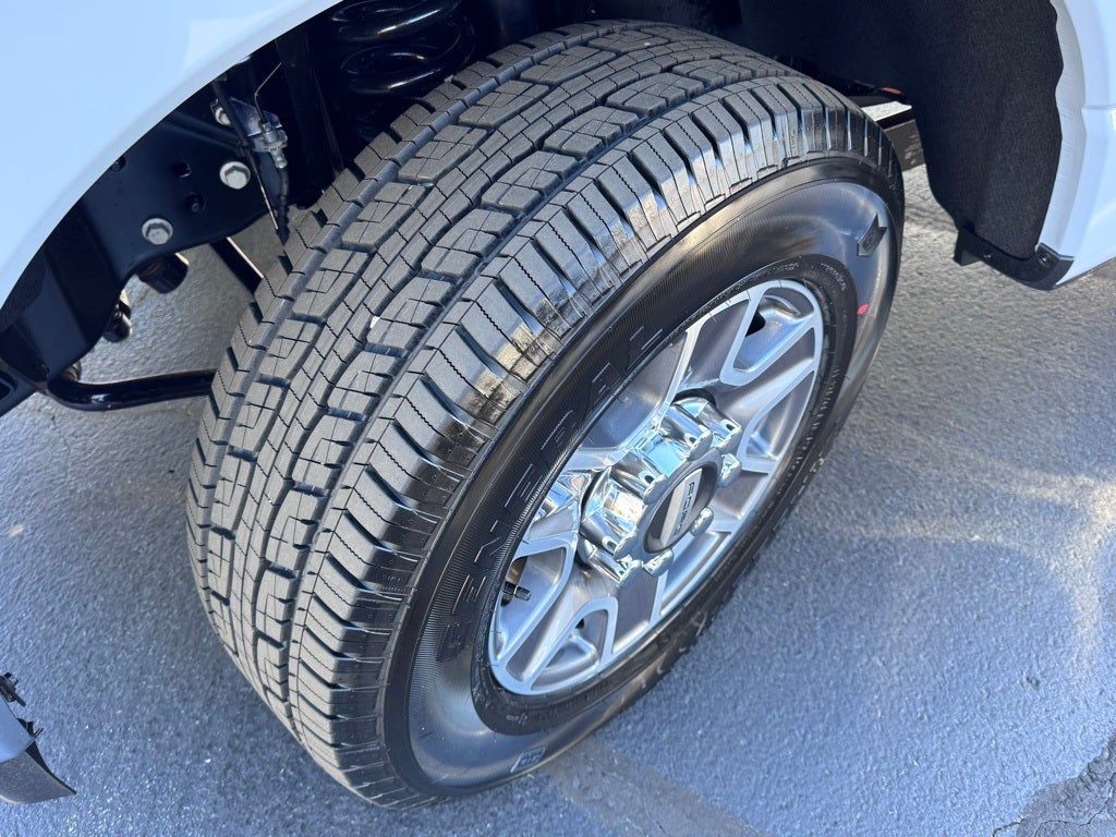 2026 Ford F-350SD Lariat