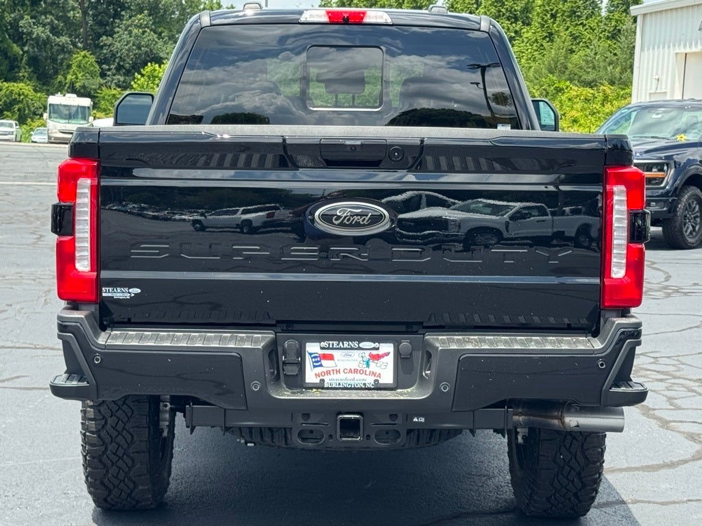 2025 Ford F-350SD Lariat