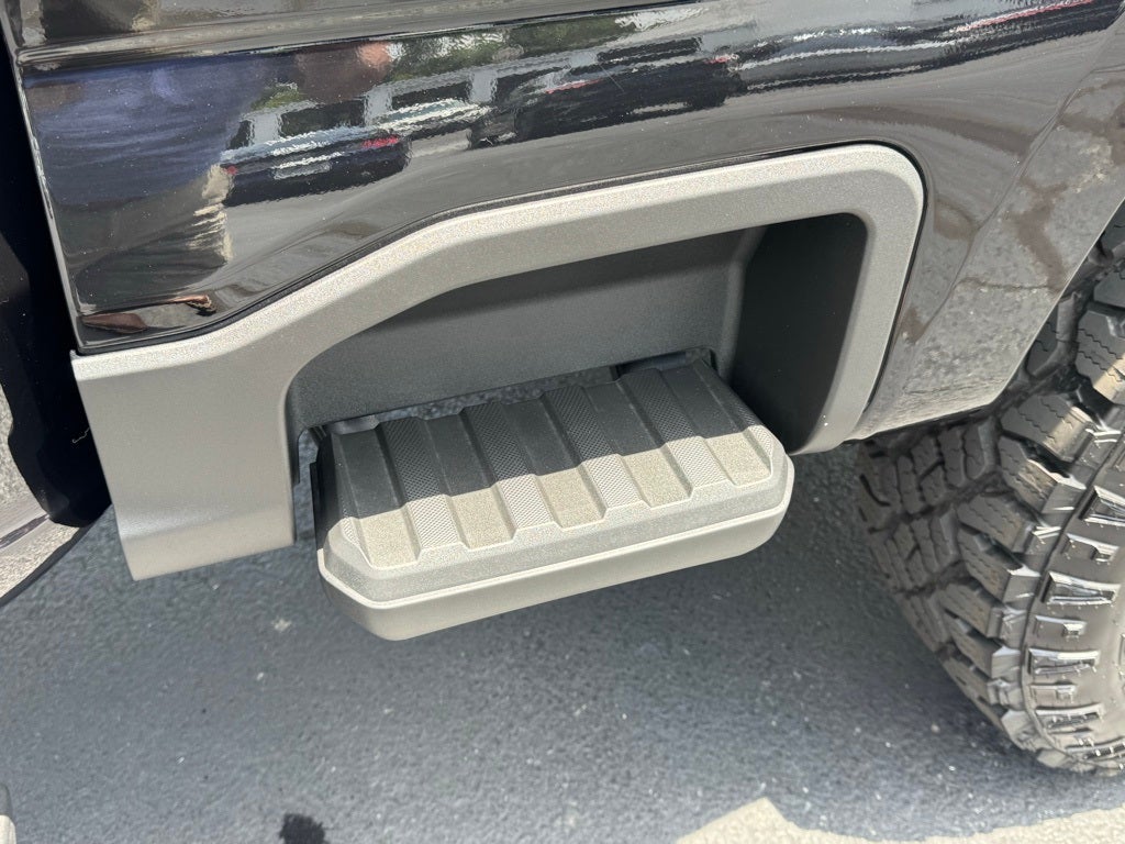 2025 Ford F-350SD Lariat