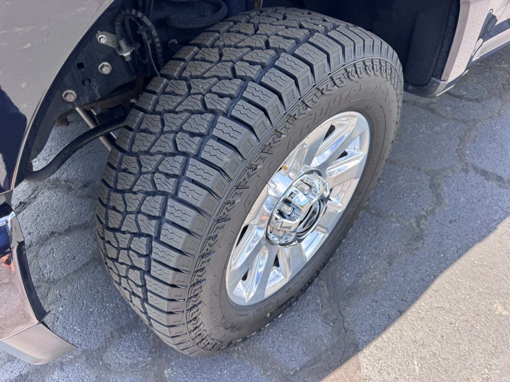 2022 Ford F-350SD Platinum