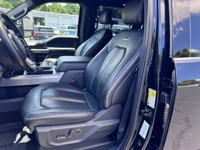 2022 Ford F-350SD Platinum