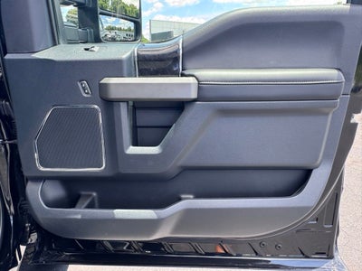 2022 Ford F-350SD Platinum