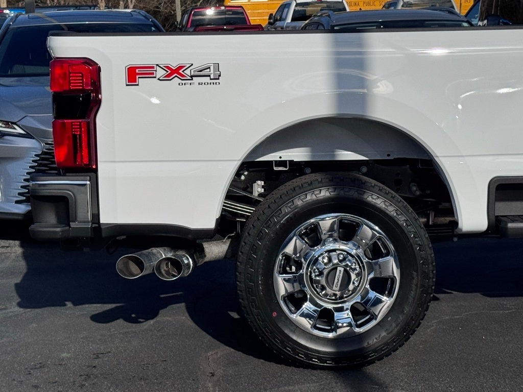 2026 Ford F-350SD Lariat