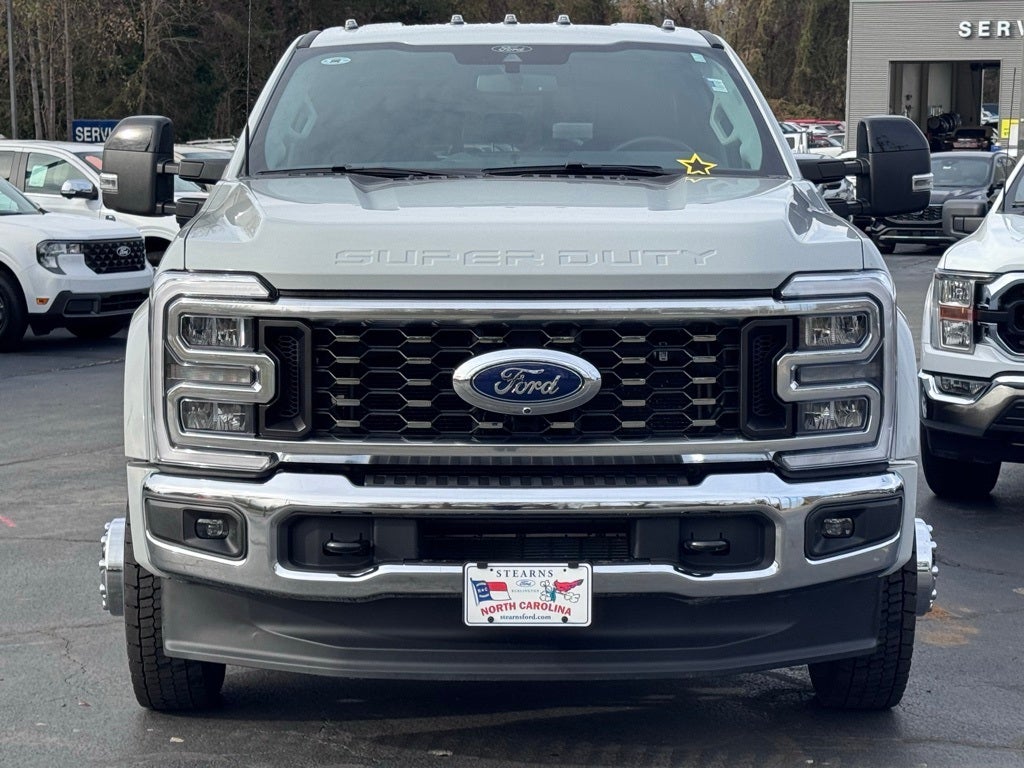 2025 Ford F-450SD Lariat DRW