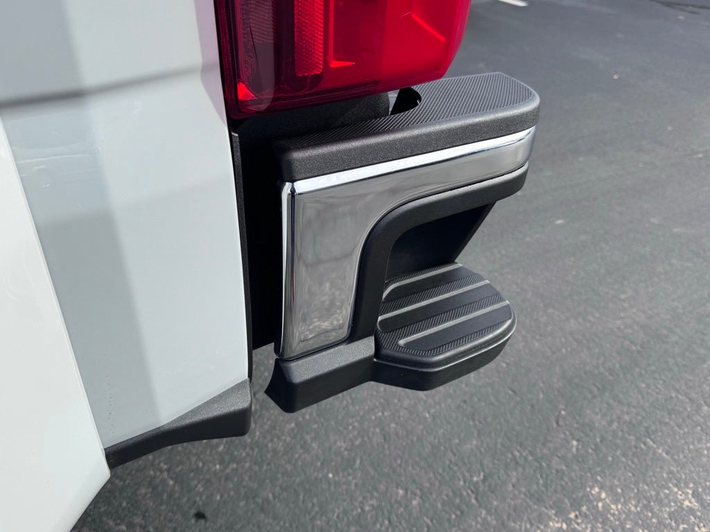 2025 Ford F-450SD Lariat DRW