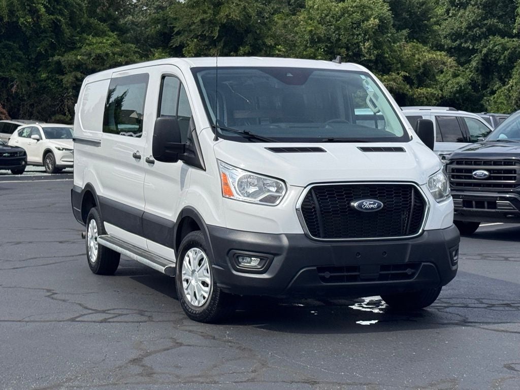 2022 Ford Transit-250 Base