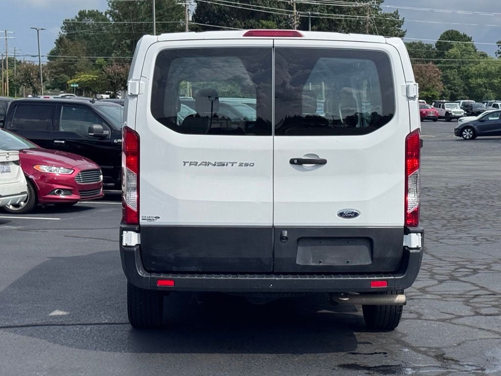 2022 Ford Transit-250 Base