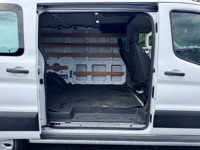 2022 Ford Transit-250 Base