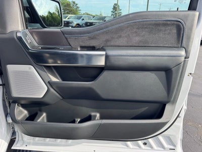 2025 Ford F-150 Platinum