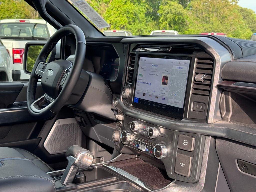2025 Ford F-150 Platinum