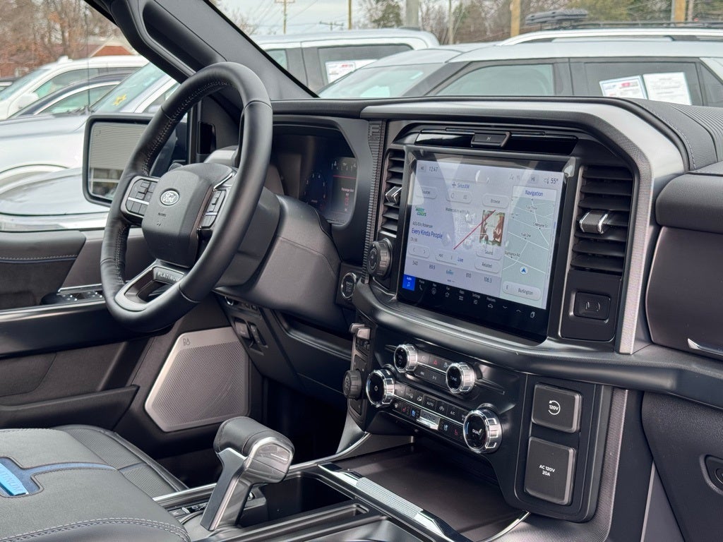 2025 Ford F-150 Platinum
