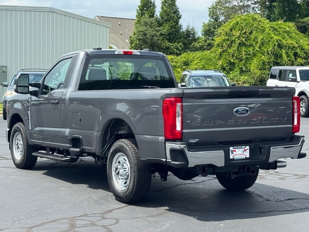 2025 Ford F-350SD XL