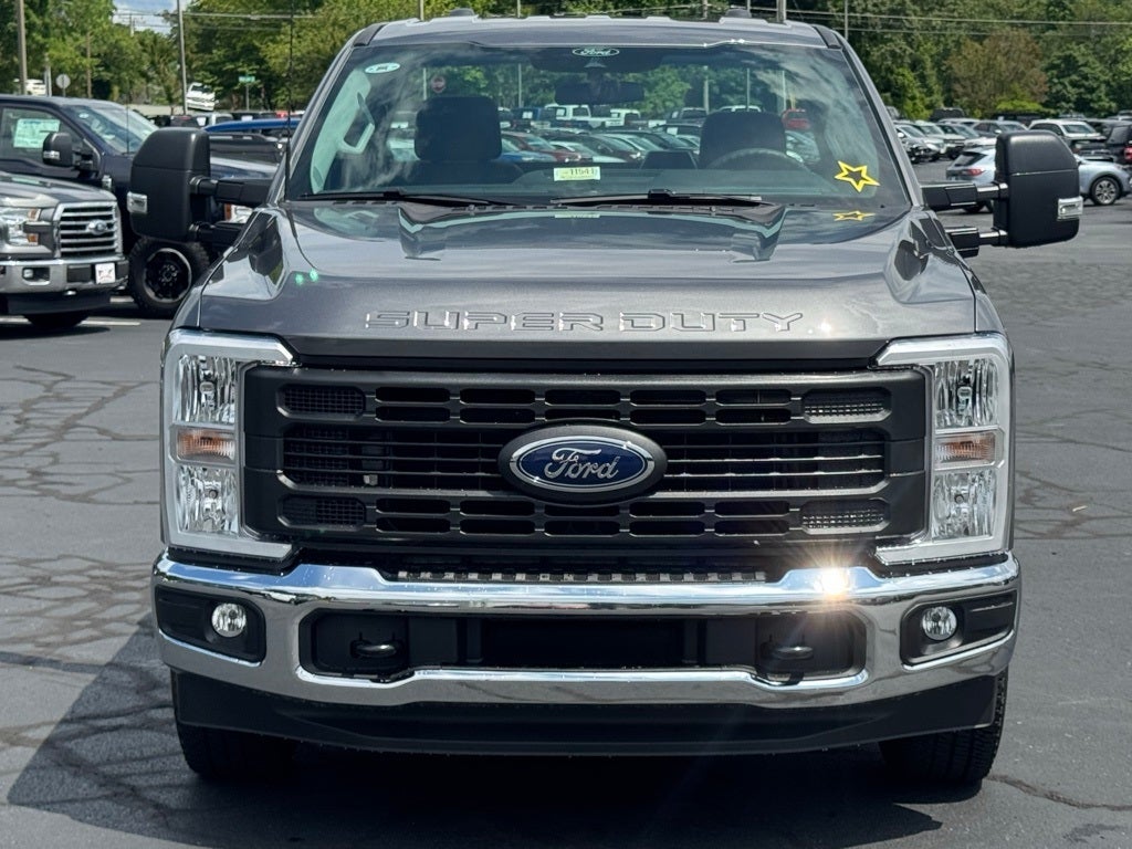 2025 Ford F-350SD XL