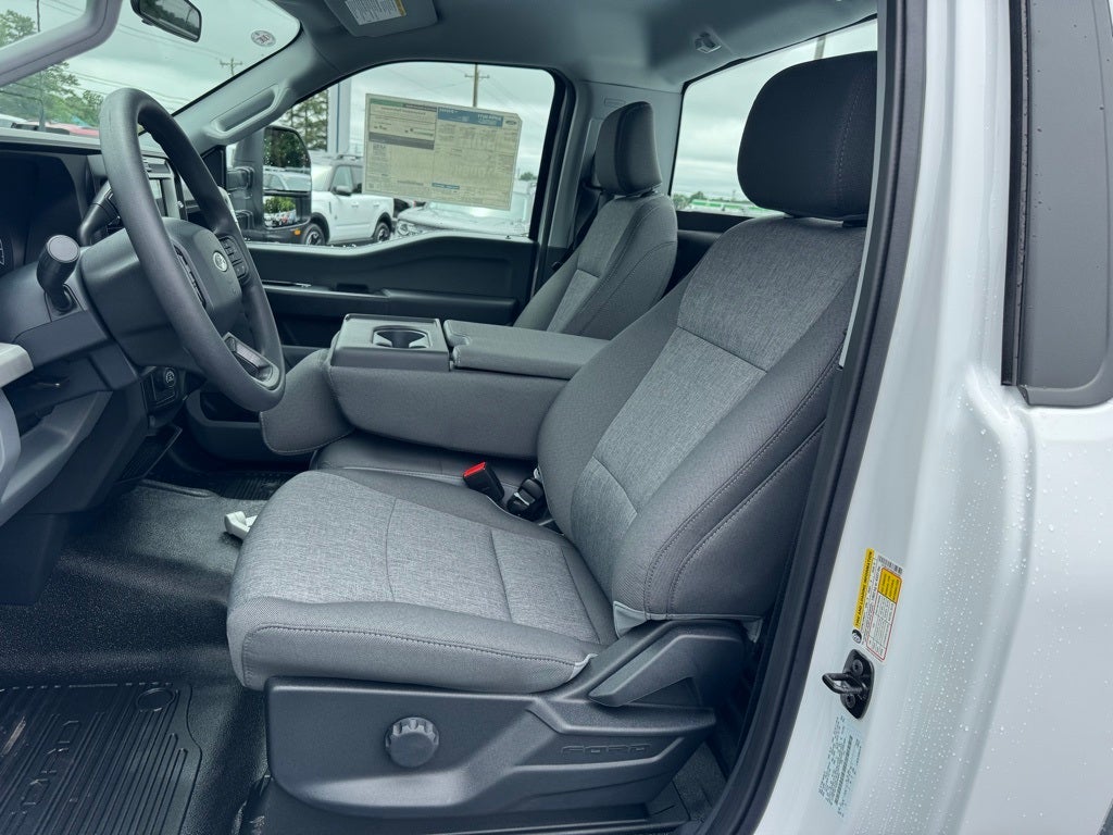 2025 Ford F-350SD XL