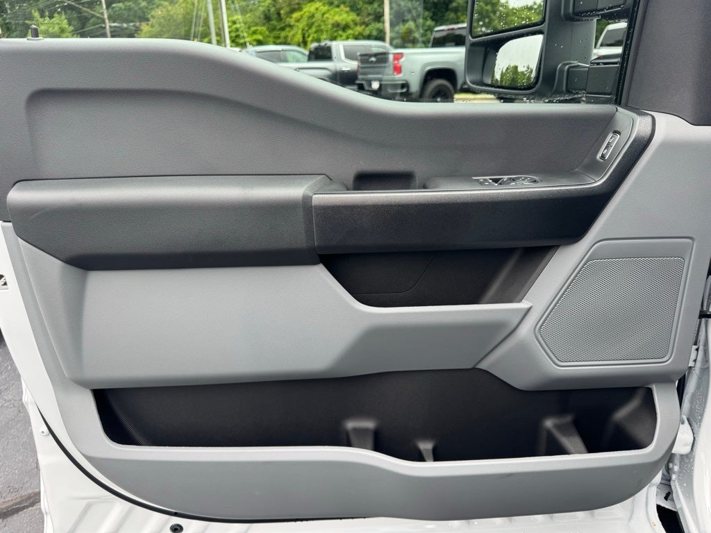 2025 Ford F-350SD XL