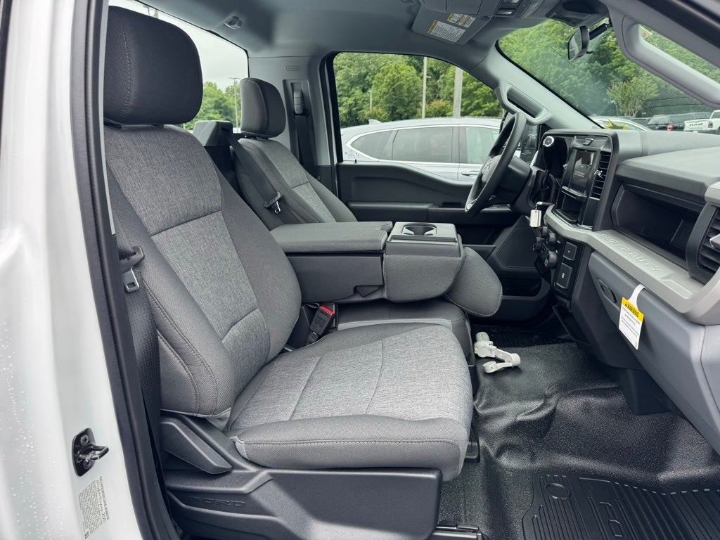 2025 Ford F-350SD XL