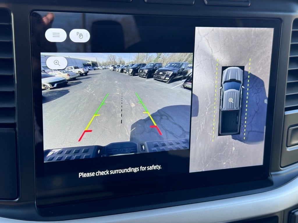 2023 Ford F-150 Lightning XLT