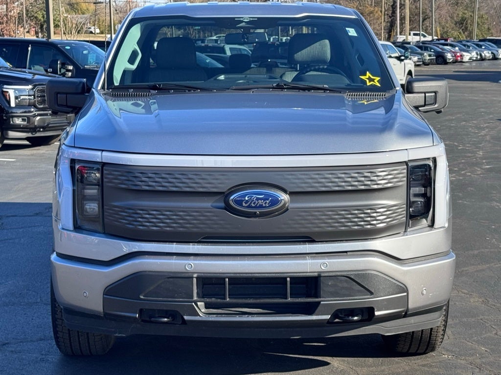 2023 Ford F-150 Lightning XLT