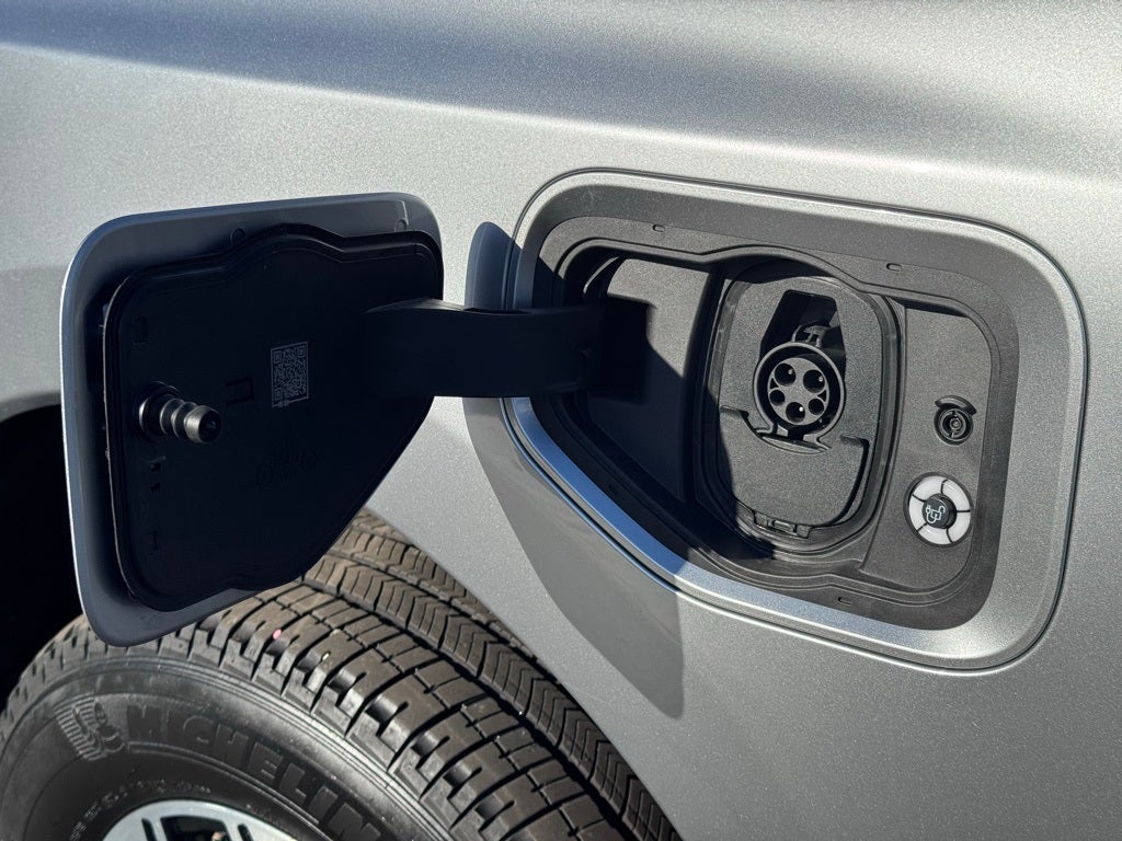 2023 Ford F-150 Lightning XLT