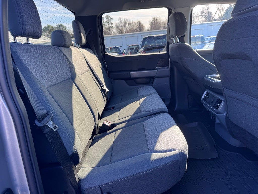 2023 Ford F-150 Lightning XLT