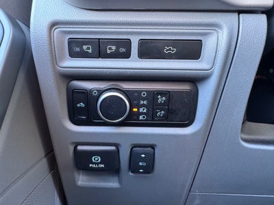 2023 Ford F-150 Lightning XLT