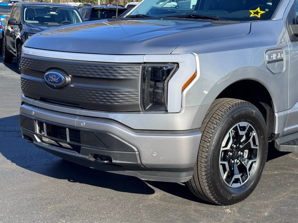 2023 Ford F-150 Lightning XLT
