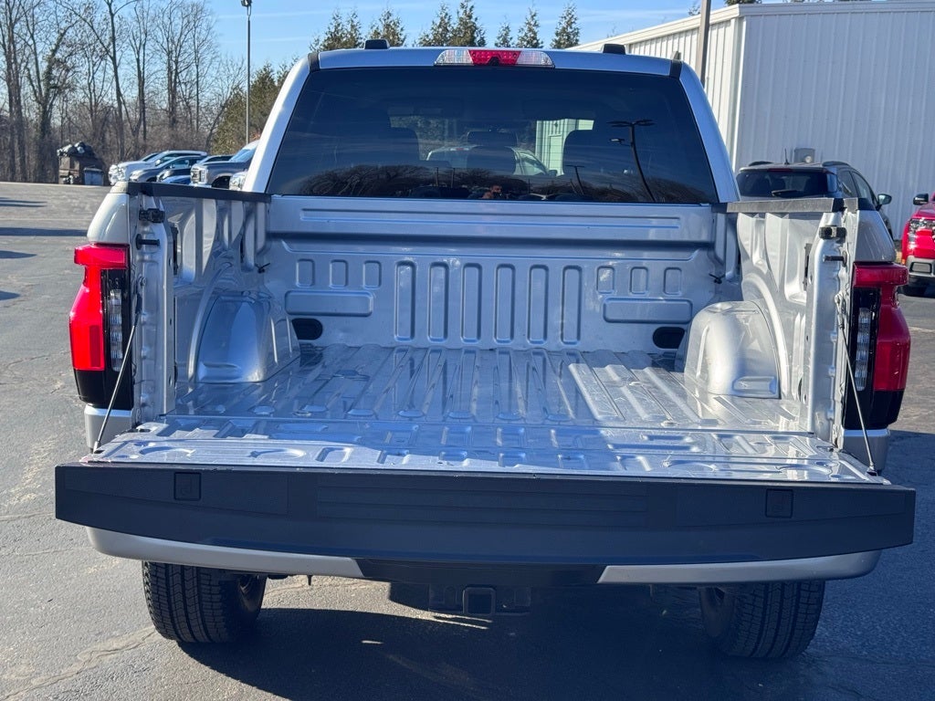 2023 Ford F-150 Lightning XLT