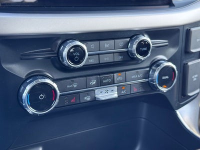 2023 Ford F-150 Lightning XLT