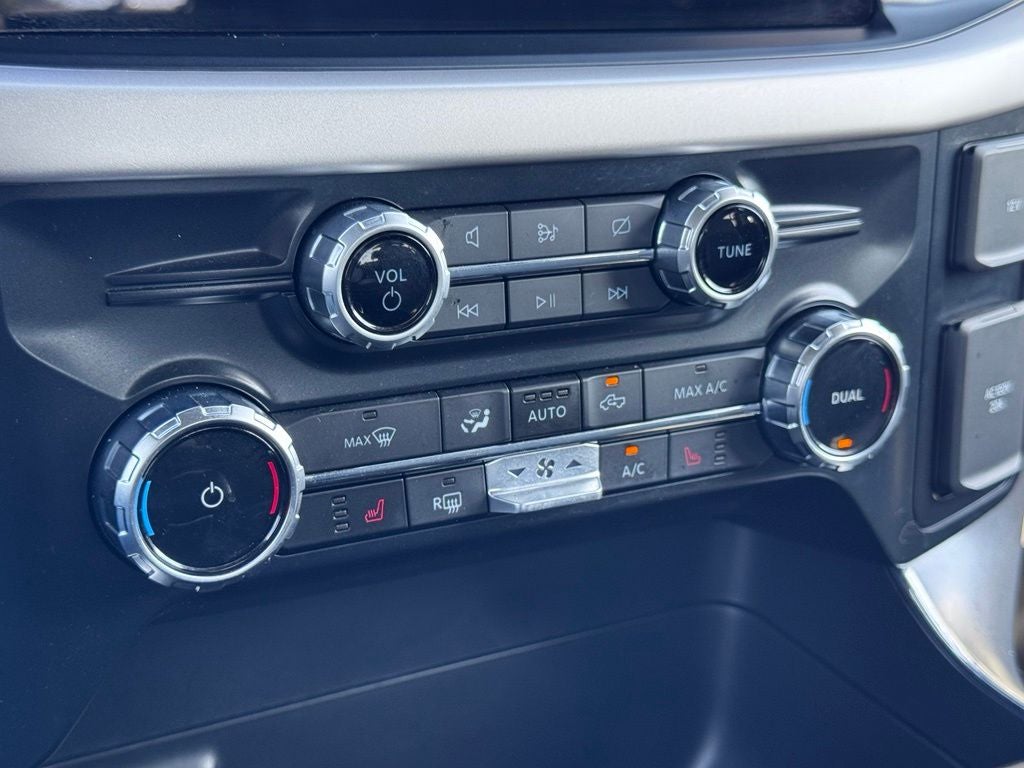 2023 Ford F-150 Lightning XLT