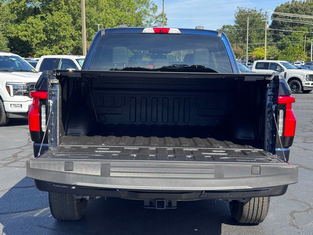 2023 Ford F-150 Lightning XLT