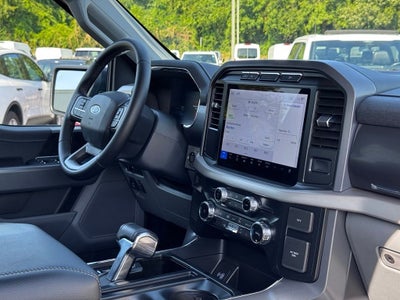 2023 Ford F-150 Lightning XLT