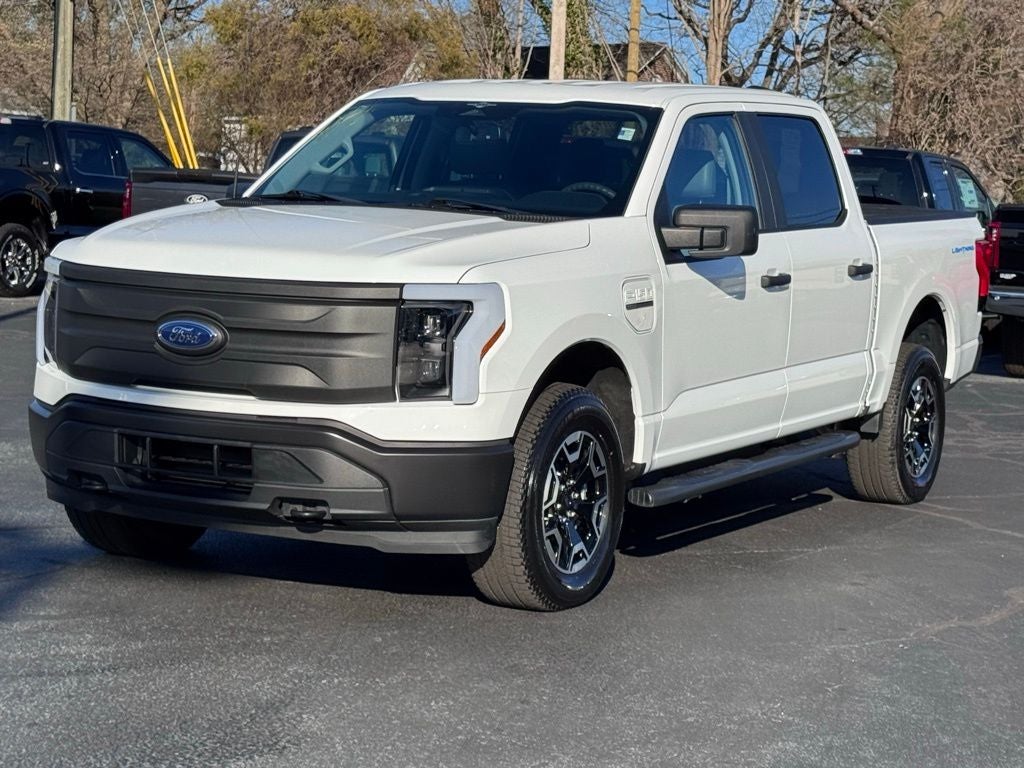 2023 Ford F-150 Lightning Pro