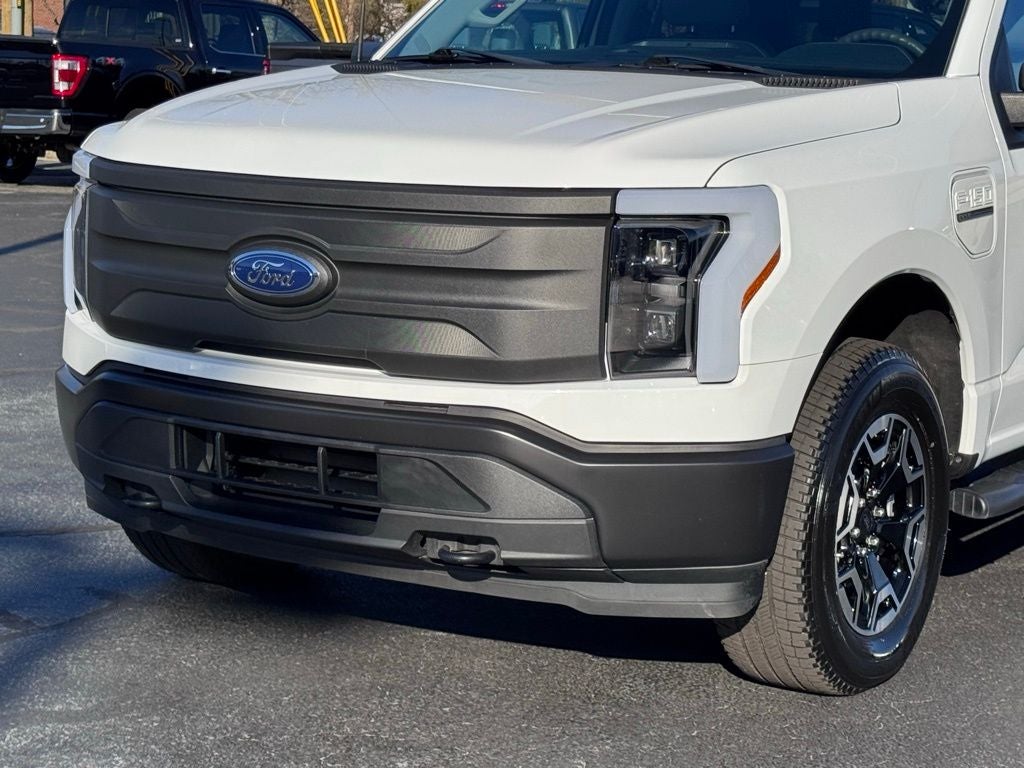 2023 Ford F-150 Lightning Pro