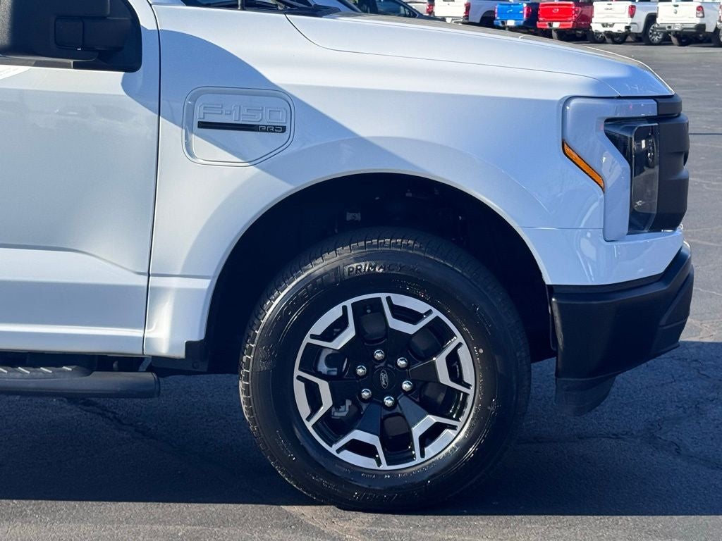 2023 Ford F-150 Lightning Pro