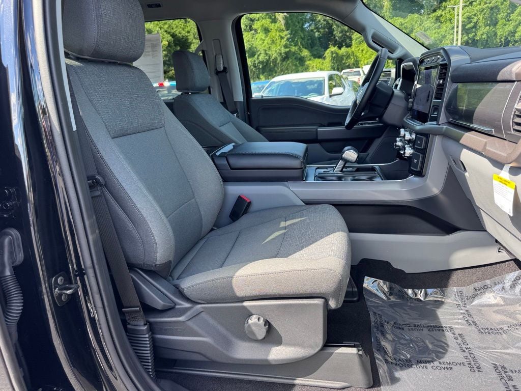 2024 Ford F-150 Lightning XLT
