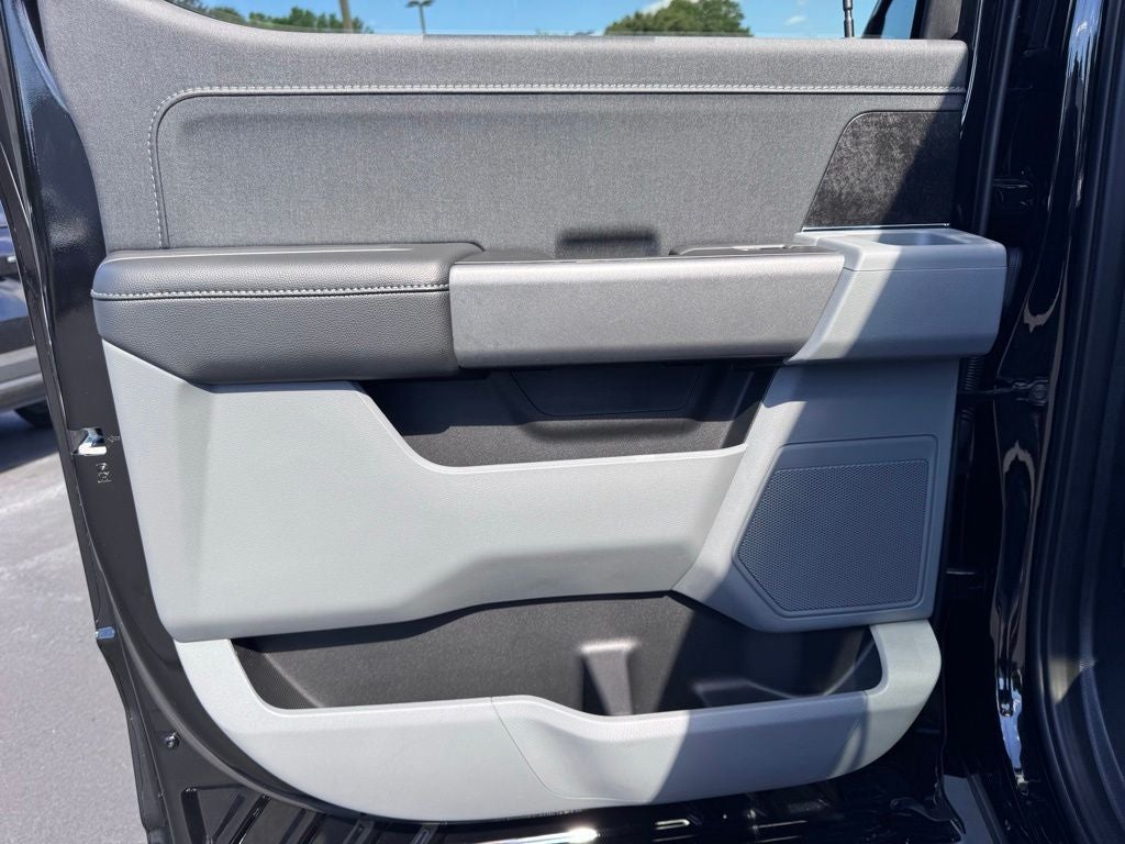 2024 Ford F-150 Lightning XLT