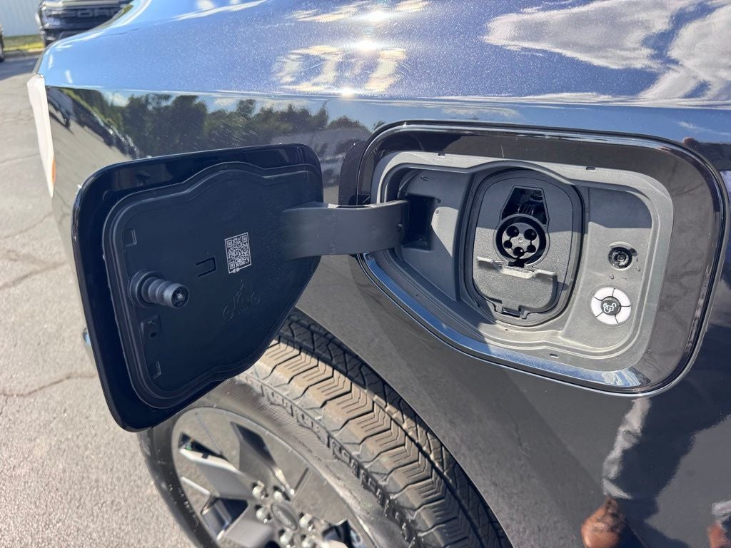 2024 Ford F-150 Lightning XLT