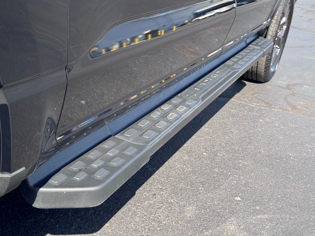 2024 Ford F-150 Lightning XLT