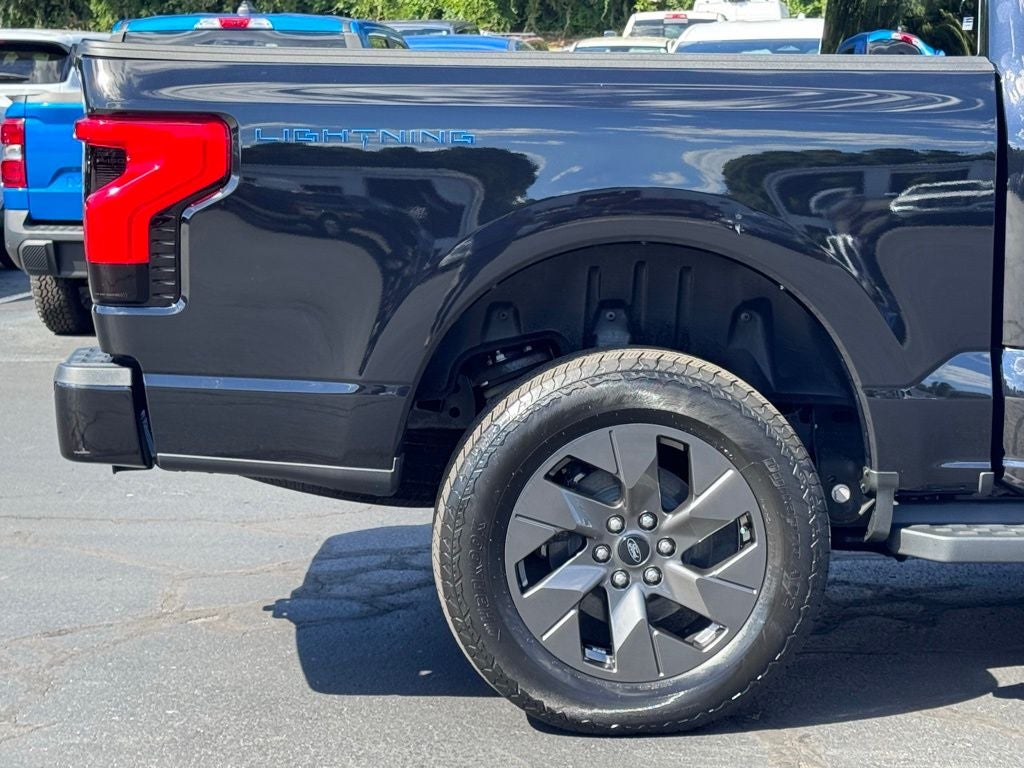 2024 Ford F-150 Lightning XLT