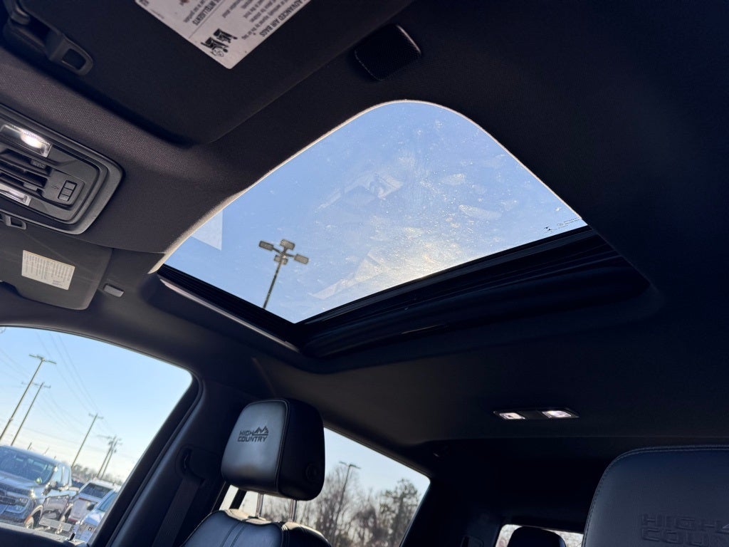 2019 Chevrolet Silverado 1500 High Country