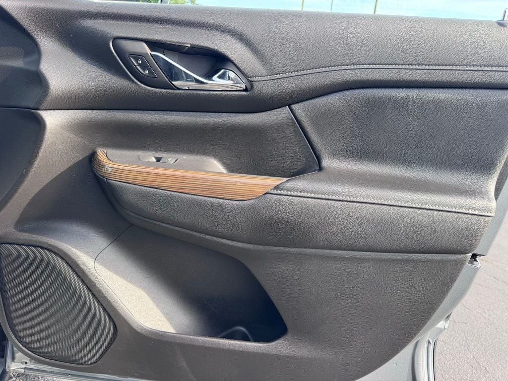 2022 GMC Acadia SLE