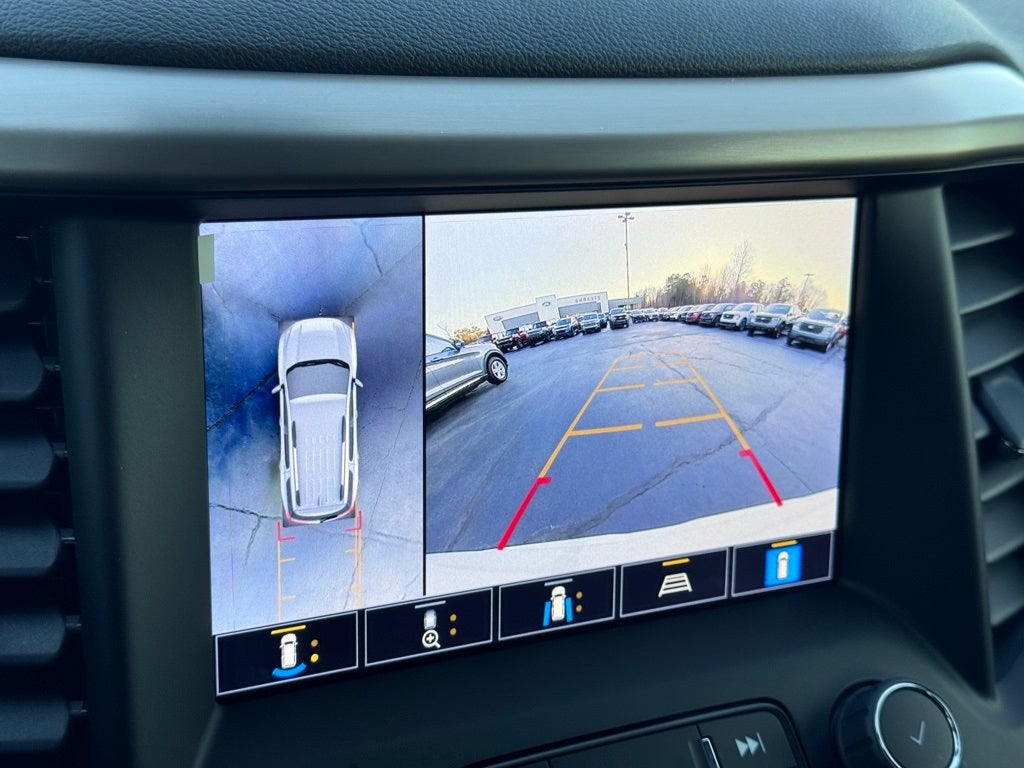 2022 GMC Acadia Denali