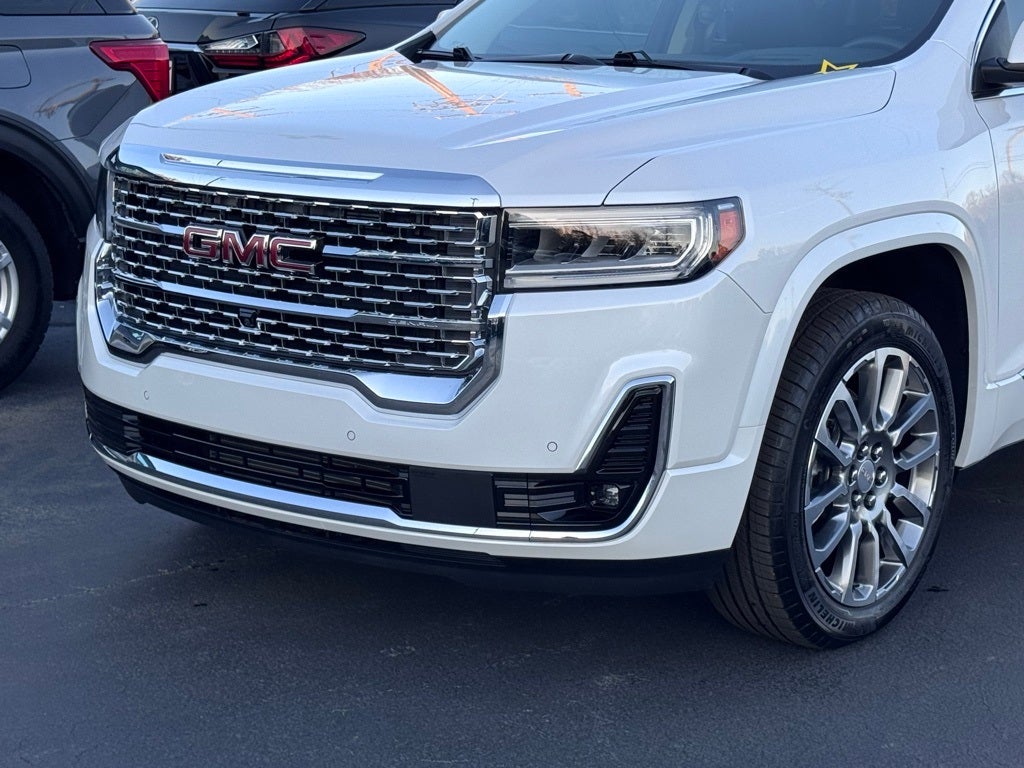 2022 GMC Acadia Denali
