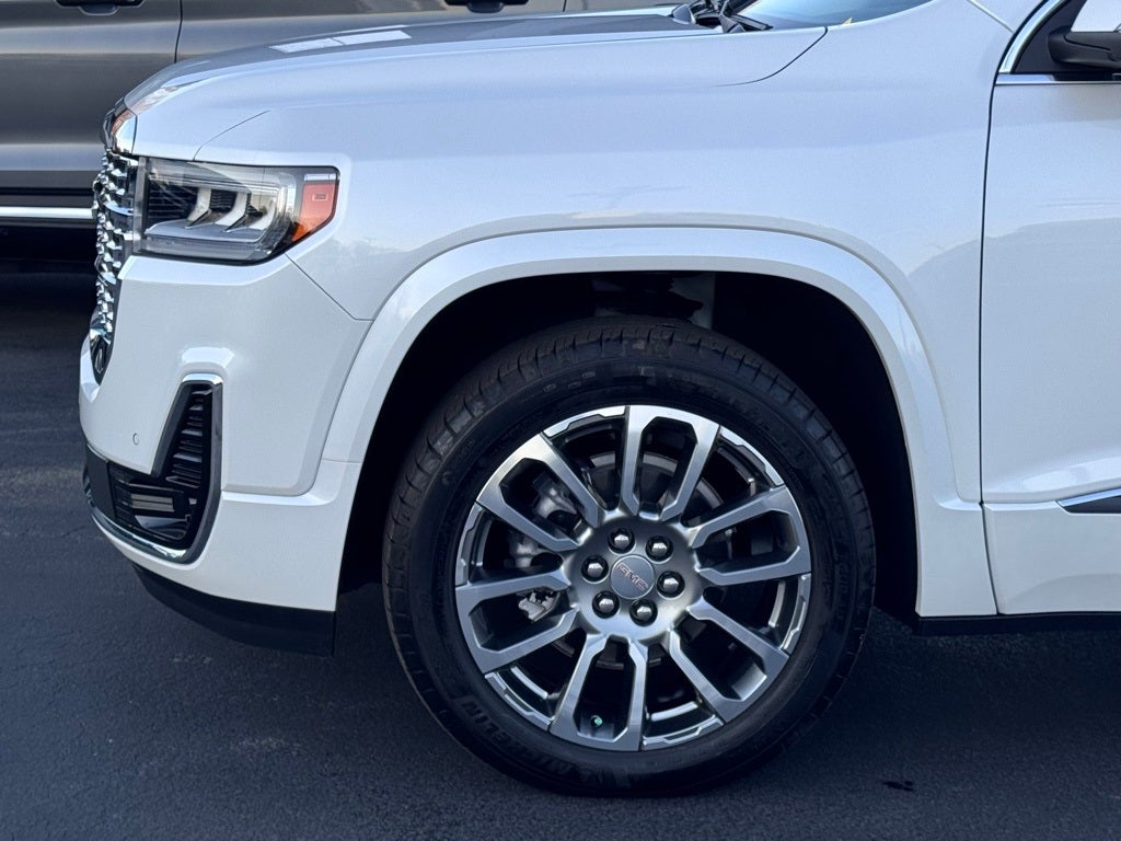 2022 GMC Acadia Denali