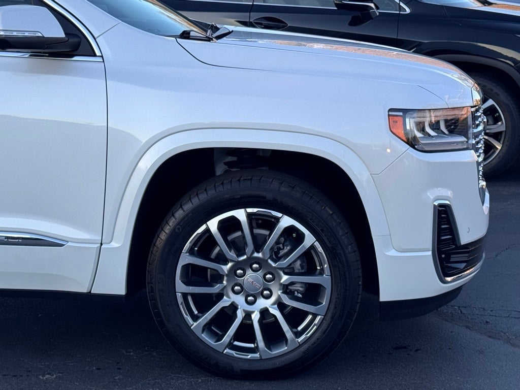 2022 GMC Acadia Denali
