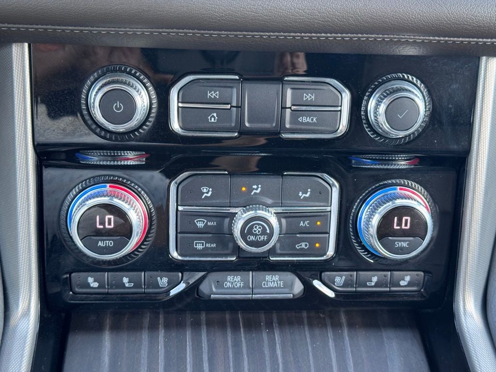 2022 GMC Yukon XL Denali